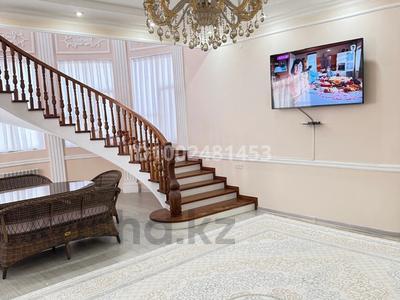 Отдельный дом · 8 комнат · 360 м² · 8 сот., мкр Турксиб, Бахтияр Баба — За Новым Мостом массив Арай за 80 млн 〒 в Таразе