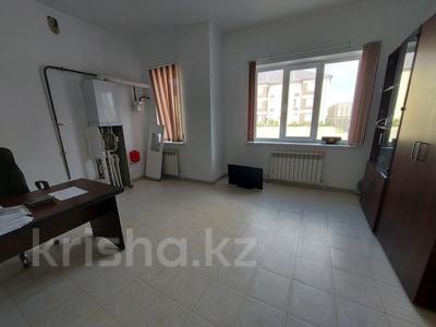 4-бөлмелі пәтер · 179.1 м² · 1/3 қабат, мкр. Алтын орда, Саздинское Лесничества 228А, бағасы: 45 млн ₸ в Актобе