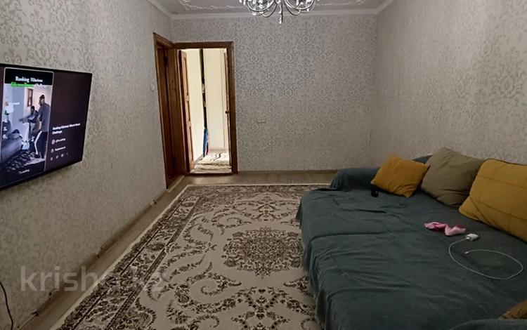 3-комнатная квартира · 68 м² · 3/5 этаж, 17-й микрорайон, 17-й микрорайон за 23 млн 〒 в Шымкенте, Аль-Фарабийский р-н — фото 2