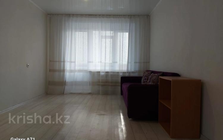 2-комнатная квартира · 42.8 м² · 3/6 этаж, 4 микрорайон 1 за 18.5 млн ₸ в Костанае — фото 2
