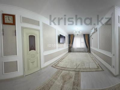 Отдельный дом · 5 комнат · 220 м² · 15 сот., Аманов 36 — Ауылға кіре берісте «Ақтілек» дүкенінен бұрыласыз. за 26 млн ₸ в 