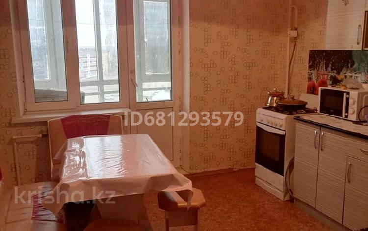 2-комнатная квартира, 60 м², 7/9 этаж помесячно, мкр. Зачаганск пгт 100