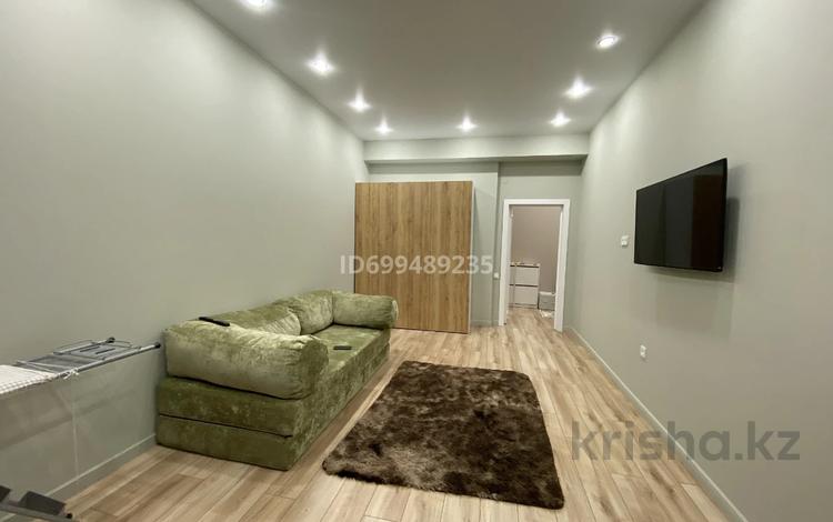 1-бөлмелі пәтер · 54 м² · 3/9 қабат, 18А ш/а 4, бағасы: 200 000 ₸ в Актау, 18А мкр — фото 2