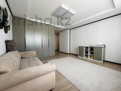 2-бөлмелі пәтер · 86 м² · 17/21 қабат, Бухар жырау 20Б, бағасы: 61 млн ₸ в Астане, Есильский р-н