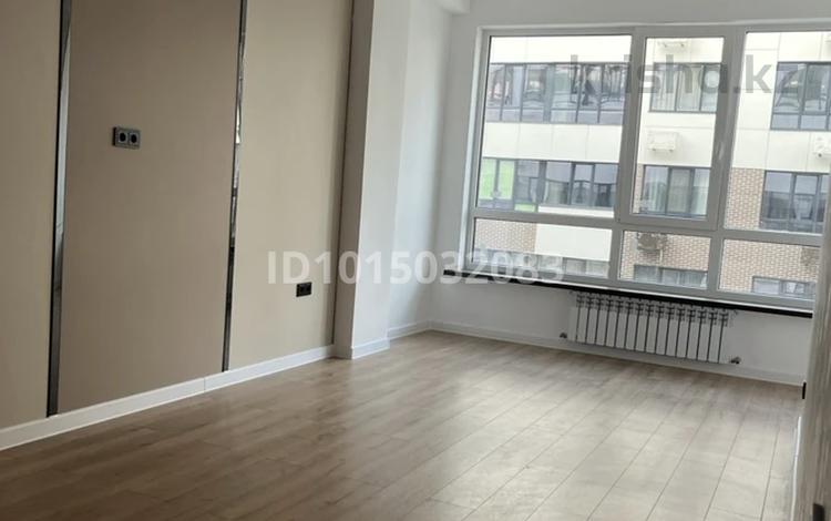 2-бөлмелі пәтер · 56.3 м² · 3/6 қабат, Илтипат 49, бағасы: 43 млн ₸ в Алматы, Наурызбайский р-н — фото 2