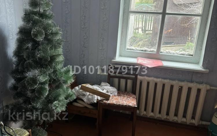 Часть дома · 4 комнаты · 70 м² · 3 сот., Кв-л Лесхоз 40 за 2 млн ₸ в Карагандинской обл. — фото 2