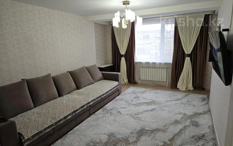 3-комнатная квартира, 85 м², 3/9 этаж, Аль-Фараби 28 за 39 млн 〒 в Усть-Каменогорске — фото 3
