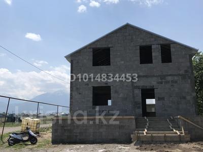 Отдельный дом · 4 комнаты · 160 м² · 8 сот., Алихана Бокейханова Дом 760 за 18 млн ₸ в Кызылкайрат