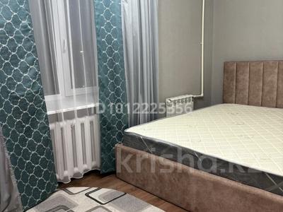 2-бөлмелі пәтер · 43 м² · 3/5 қабат, Жаңа қала ш/а., Бухар- Жырау 63, бағасы: 15 000 ₸ в Караганде, Казыбек би р-н