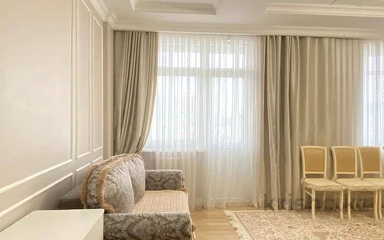 5-комнатная квартира · 200 м² · 9/9 этаж, Мәңгілік Ел 22 за 86 млн ₸ в Астане, Есильский р-н — фото 2