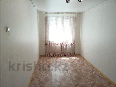 2-бөлмелі пәтер · 44 м² · 1/5 қабат, 6 мик-он — Д/с Уяша, школа №6, бағасы: 7 млн ₸ в Темиртау