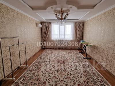 3-комнатная квартира · 110 м² · 5/10 этаж, Микрорайон Авангард-2 11Б за 320 000 ₸ в Атырау, мкр Авангард-2