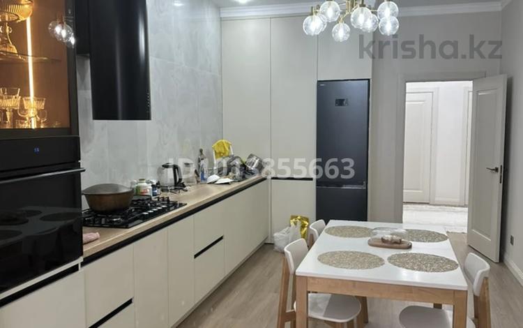 2-комнатная квартира · 91 м² · 1/5 этаж, мкр. Алтын орда 52Г/2 за 40 млн ₸ в Актобе — фото 3