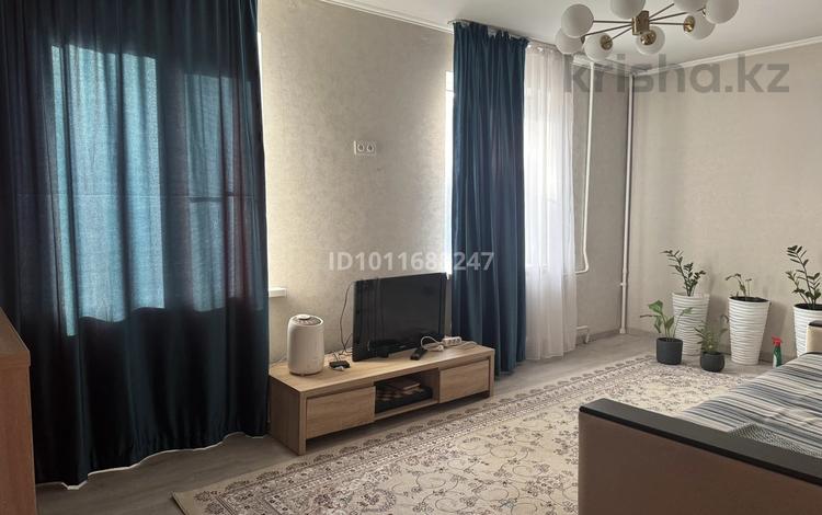3-бөлмелі пәтер · 56.5 м² · 3/5 қабат, Муратбаева 64 — Гоголя-Муратбаева, бағасы: 44 млн ₸ в Алматы, Алмалинский р-н — фото 2