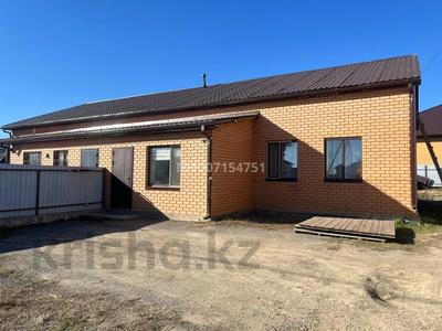 Үйдің бір бөлігі · 4 бөлме · 100 м², мкр Кунгей 2А, бағасы: 450 000 〒 в Караганде, Казыбек би р-н