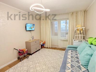 1-бөлмелі пәтер · 44.2 м² · 1/5 қабат, Пр. И. Есенберлина 8/2, бағасы: 20 млн ₸ в Усть-Каменогорске