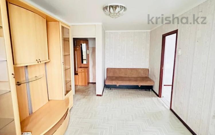 3-комнатная квартира · 48 м² · 5/5 этаж, сергей тюленина 1/6 за 13.5 млн ₸ в Уральске — фото 2