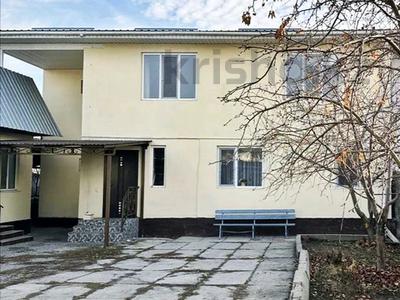 Отдельный дом · 6 комнат · 200 м² · 14 сот., Момышулы — Назарбаев за 70 млн 〒 в Талдыкоргане