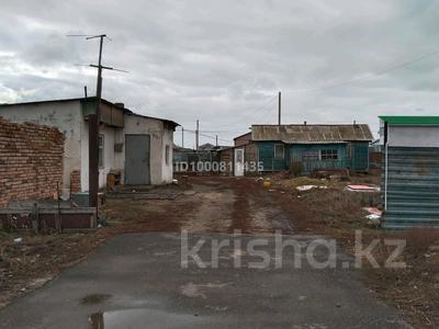 Часть дома · 2 комнаты · 55 м² · 10 сот., М шокай 87 — Магазин Айзере за 12 млн ₸ в Караоткеле