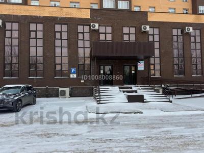 Свободное назначение, офисы, магазины и бутики, общепит, салоны красоты, фитнес и спорт, медцентры и аптеки, развлечения, конференц-залы, кабинеты и рабочие места, студии · 600 м² за 2 млн 〒 в Караганде, Казыбек би р-н