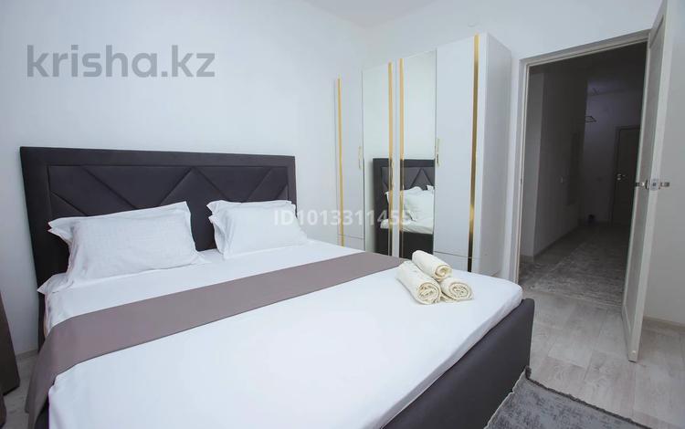 1-бөлмелі пәтер · 90 м² · 6/7 қабат, 11 - я улица — ТУРАН МОЛЛиРАМАДА,АКИМАТ, бағасы: 3 000 ₸ в Туркестане — фото 2