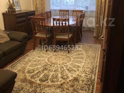 Аренда квартир в Алматы: 4-комнатная квартира · 90 м² · 4/5 этаж · помесячно, мкр Жетысу-1 42 за 380 000 〒 4-комнатная квартира · 90 м² · 4/5 этаж · помесячно, мкр Жетысу-1 42 за 380 000 〒 в Алматы, Ауэзовский р-н