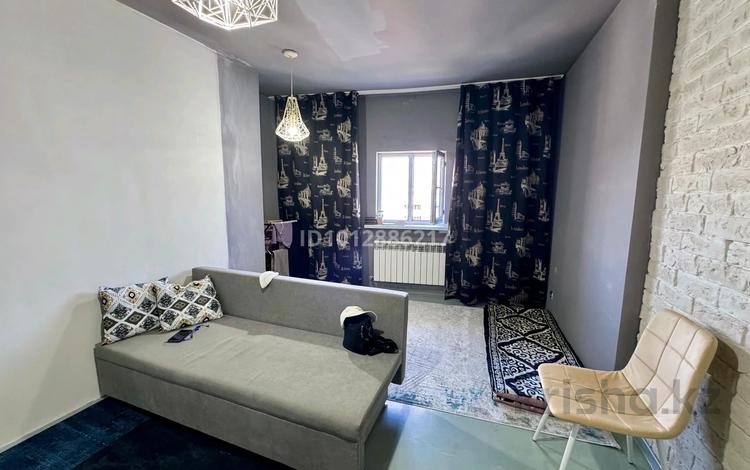 2-комнатная квартира · 74 м² · 16/16 этаж, Иманова — Деловой дом Алма-Ата за 270 000 ₸ в Астане, р-н Байконур — фото 6
