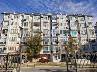 2-бөлмелі пәтер · 65 м² · 5/5 қабат, Сатпаева 5Г, бағасы: 200 000 ₸ в Атырау