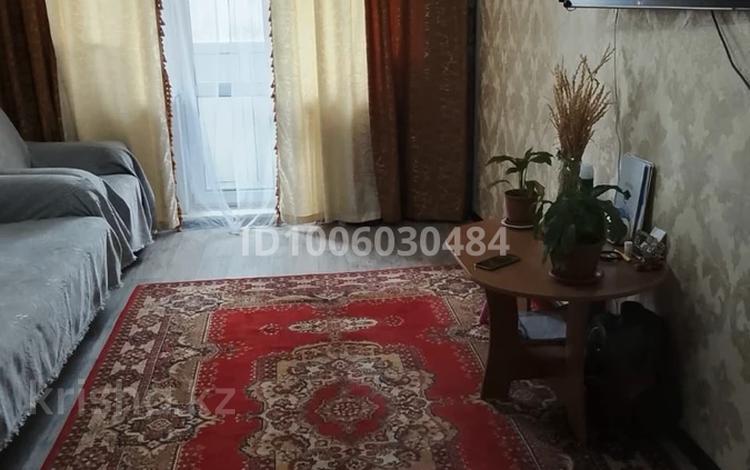 3-бөлмелі пәтер · 56.5 м² · 5/5 қабат, Майкудук, 13й микрорайон 1 — Напротив Аяна, бағасы: 17 млн ₸ в Караганде, Алихана Бокейханова р-н — фото 2
