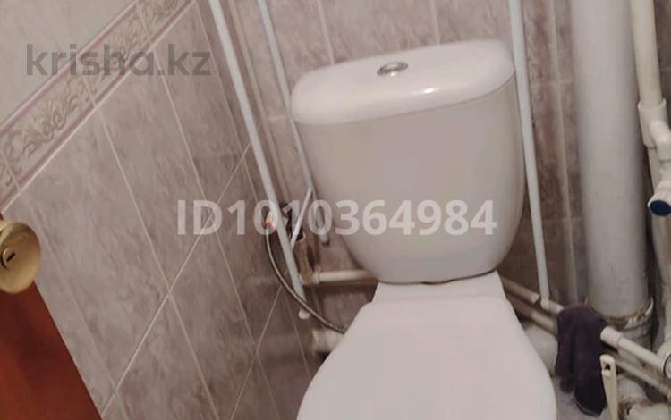 2-бөлмелі пәтер · 50 м² · 4/5 қабат, мкр 11 14 — Маметовой, бағасы: 18 млн ₸ в Актобе — фото 2