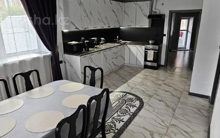 Отдельный дом · 3 комнаты · 150 м² · 2 сот., мкр Юго-Восток, Нуржанова 32а за 500 000 ₸ в Караганде, Казыбек би р-н — фото 18