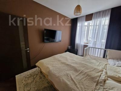 3-бөлмелі пәтер, 65 м², 4/10 қабат, Кенесары хана, бағасы: 45 млн 〒 в Алматы, Наурызбайский р-н