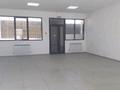 Еркін, кеңселер, дүкендер мен бутиктер, медорталықтар мен дәріханалар, кабинеттер және жұмыс орындары · 55 м², бағасы: 150 000 ₸ в Актау, 3Б мкр — фото 3