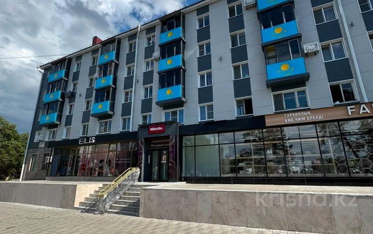 Свободное назначение, магазины и бутики · 1200 м² за 800 млн ₸ в Усть-Каменогорске — фото 3