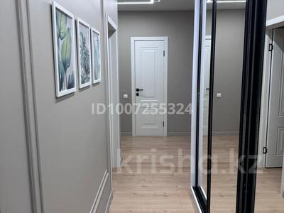 3-комнатная квартира · 90 м² · 1/5 этаж, мкр Строитель за 47 млн 〒 в Уральске