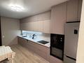 3-комнатная квартира · 90 м² · 1/5 этаж, мкр Строитель за 45 млн ₸ в Уральске — фото 15