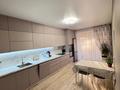 3-комнатная квартира · 90 м² · 1/5 этаж, мкр Строитель за 45 млн ₸ в Уральске