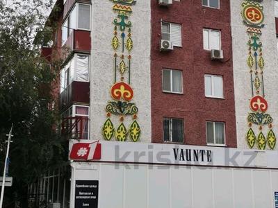 2-комнатная квартира · 47 м² · 3/5 этаж, Абая 1 — Напротив облакимата за 170 000 ₸ в Актобе