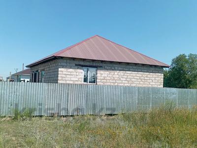 Отдельный дом · 3 комнаты · 100 м² · 6 сот., Восточный левый 5012 — Развилка восточный за 9.8 млн 〒 в Семее