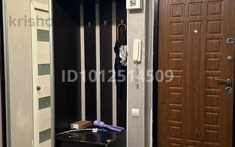 3-комнатная квартира · 62 м² · 3/5 этаж, Абулхаир хана 57-59 — Центральный стадион за 150 000 ₸ в Актобе — фото 2