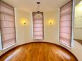 3-бөлмелі пәтер · 180 м² · 3/9 қабат, Уалиханова — Жамбыла, бағасы: 777 777 ₸ в Алматы, Медеуский р-н — фото 5