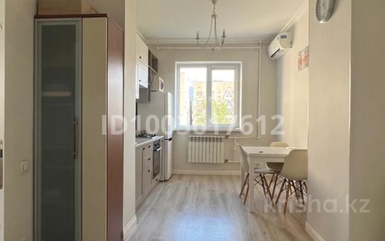 1-комнатная квартира · 45 м² · 7/9 этаж, мкр Алмагуль, Жарокова 281а за 300 000 ₸ в Алматы, Бостандыкский р-н — фото 2