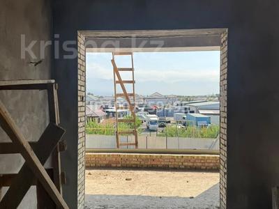 Отдельный дом · 6 комнат · 382 м² · 6 сот., мкр 13-й военный городок 25 — РВ-90 , 7 линия . за 80 млн ₸ в Алматы, Турксибский р-н