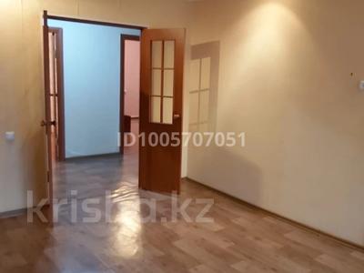3-бөлмелі пәтер · 73 м² · 2/6 қабат, мкр Астана 20, бағасы: 30 млн ₸ в Уральске