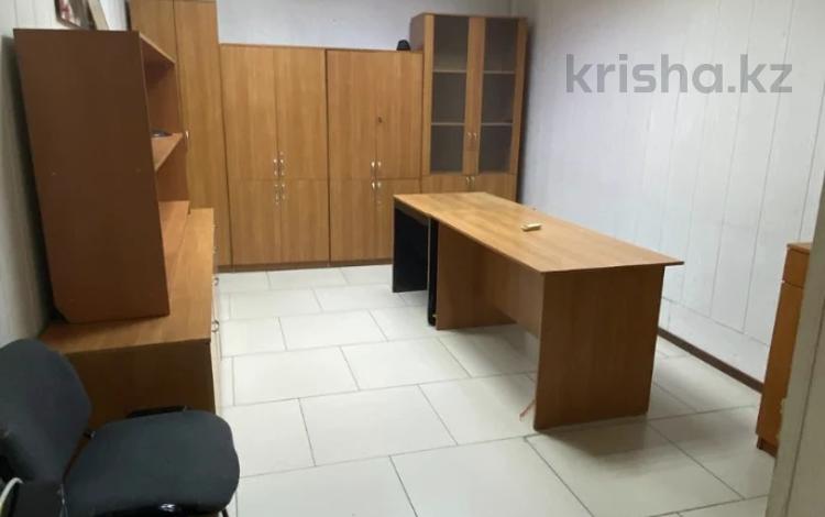Кеңселер, білім орталықтары, кабинеттер және жұмыс орындары · 140 м², бағасы: 400 000 ₸ в Актобе, мкр. Сельмаш — фото 2