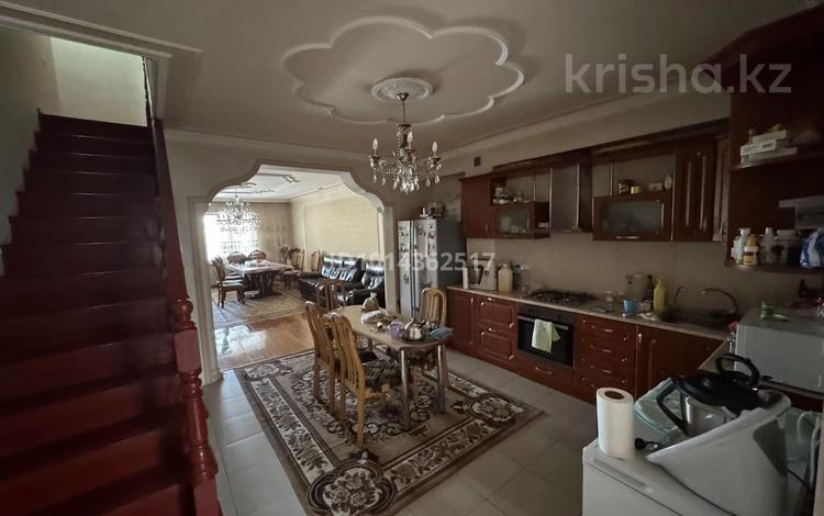 5-бөлмелі пәтер · 200 м², Бухтарминская 3 — Аэропорт, бағасы: 400 000 ₸ в Алматы, Турксибский р-н — фото 2