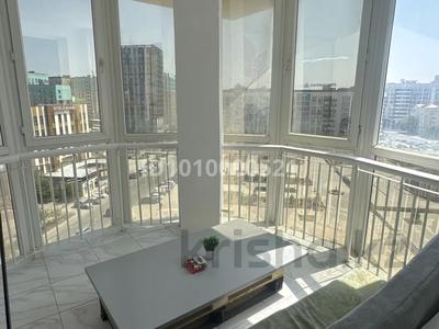 3 бөлме · 250 м² · 9/9 қабат, мкр Атырау, Кулманова 107 — Площадь им Исатая и Тайманова, бағасы: 100 000 ₸