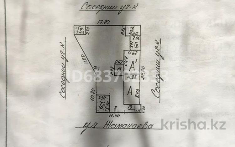 Отдельный дом • 3 комнаты • 70 м² • 5 сот., Жамакаева — Елемесова за 25 млн 〒 в Семее — фото 19