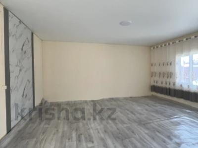 Отдельный дом · 2 комнаты · 48 м² · 5 сот., Сүйінбай Аламан 98 — Сүйінбай көшесі мен Аламан көшесі қыйылысы за 120 000 ₸ в 