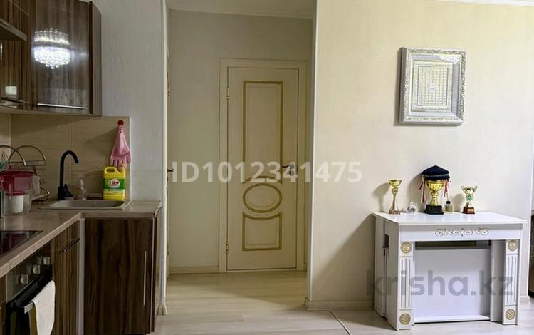 3-бөлмелі пәтер · 58.9 м² · 5/6 қабат, ул. Темирбека Жургенова 28, бағасы: 27 млн ₸ в Астане, Алматы р-н — фото 2